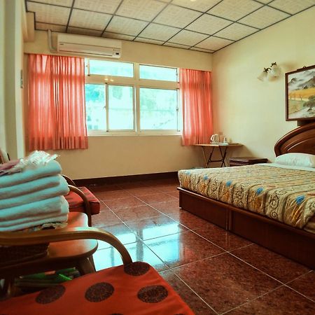 יוצ'י Sun Moon Lake Fisherman Homestay חדר תמונה